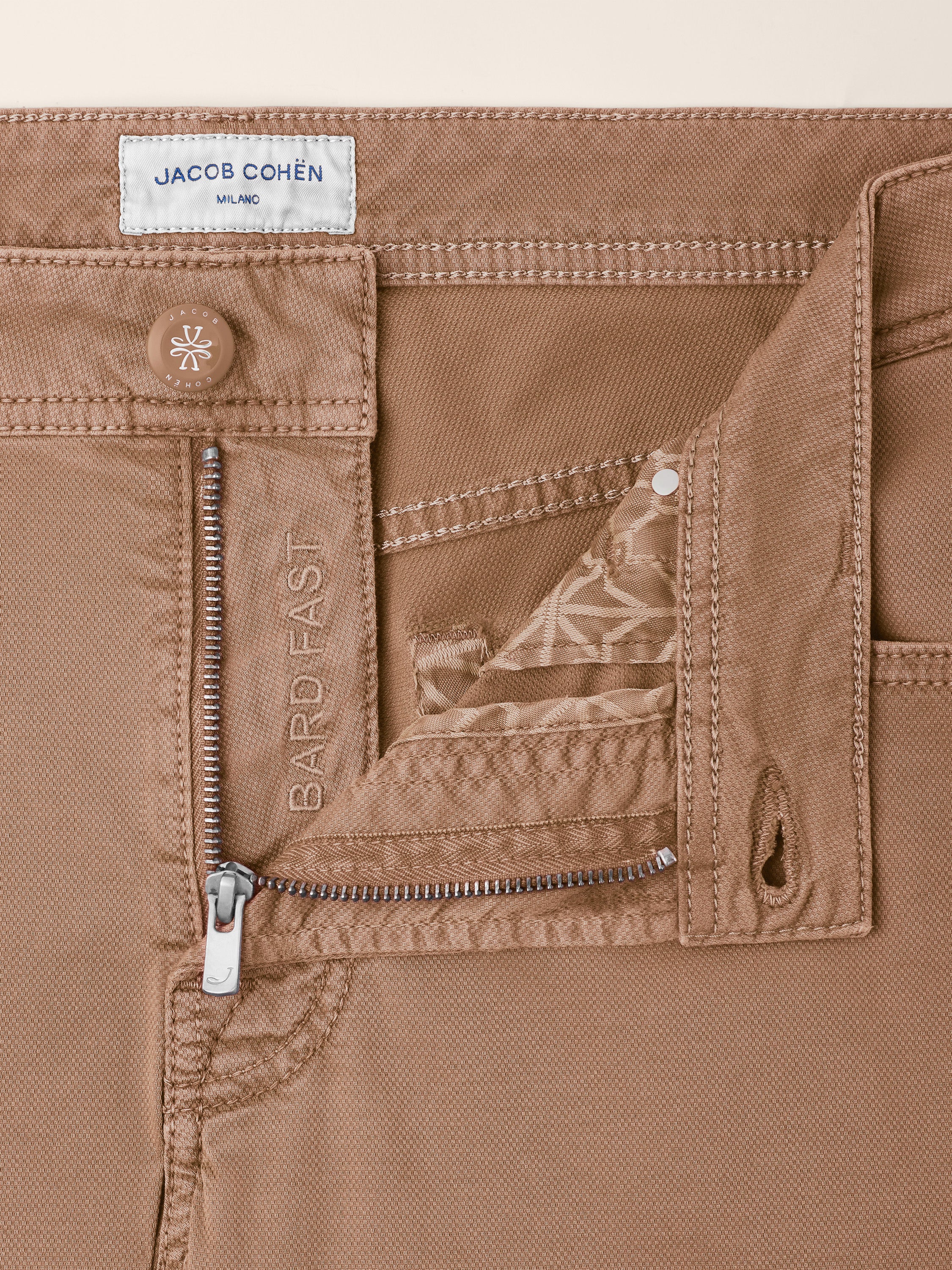 Bard Fast – Pants in Honeycomb Stretch Cotton - Image 4