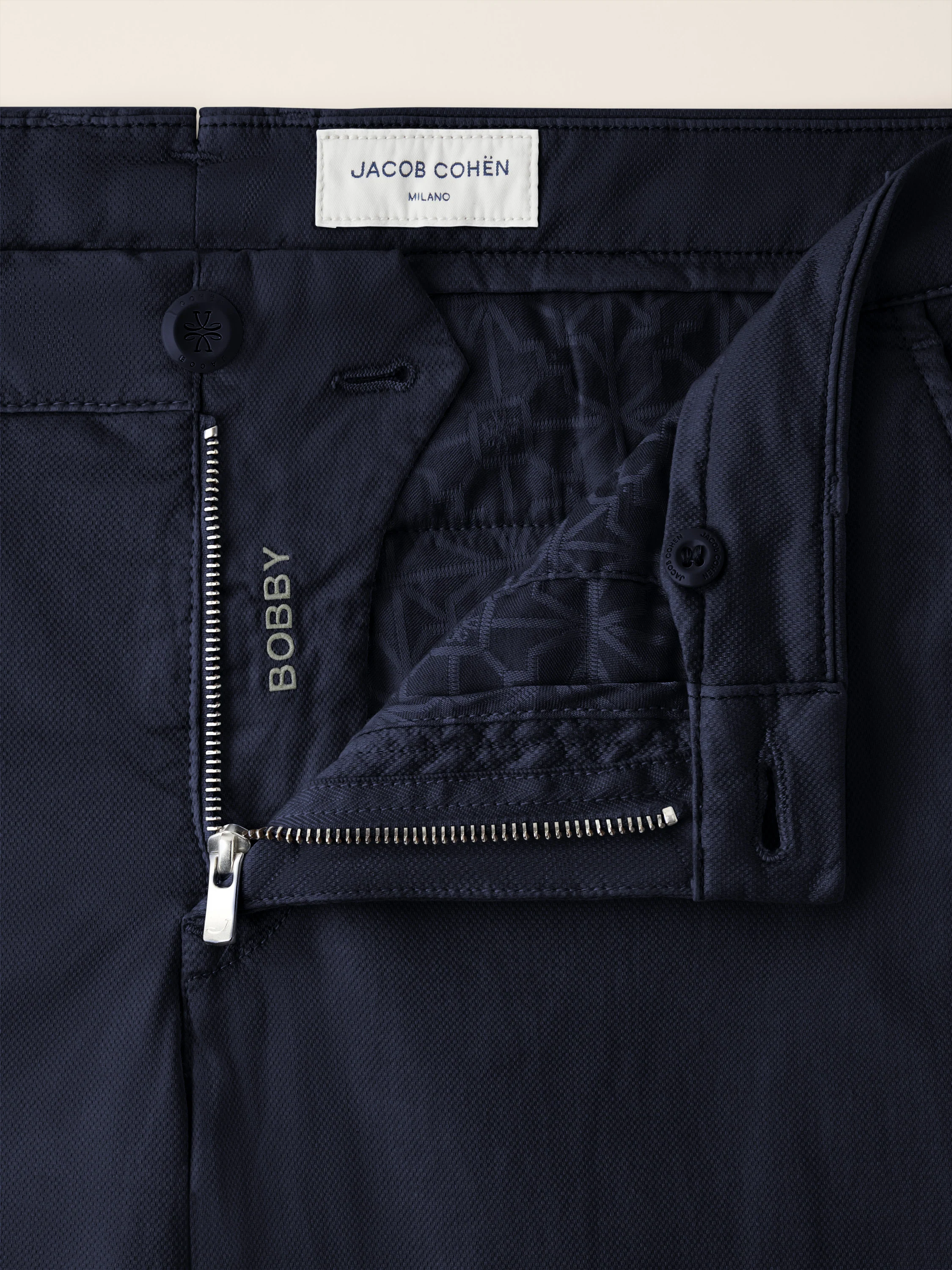 Bobby - Slim Chino Pants in Honeycomb Stretch Cotton - Image 4