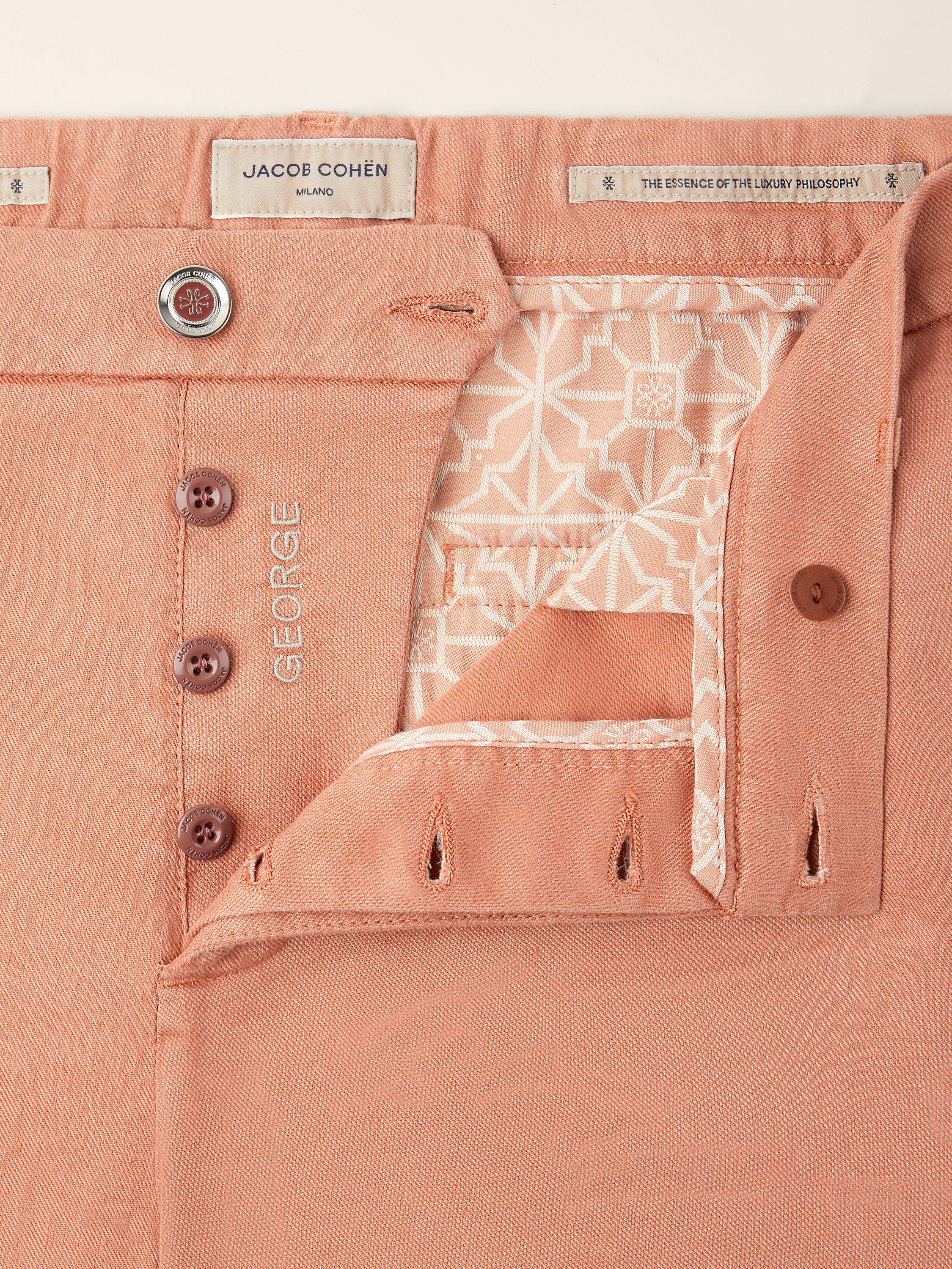 George – Bermudas in Cotton and Linen Stretch Gabardine - Image 5