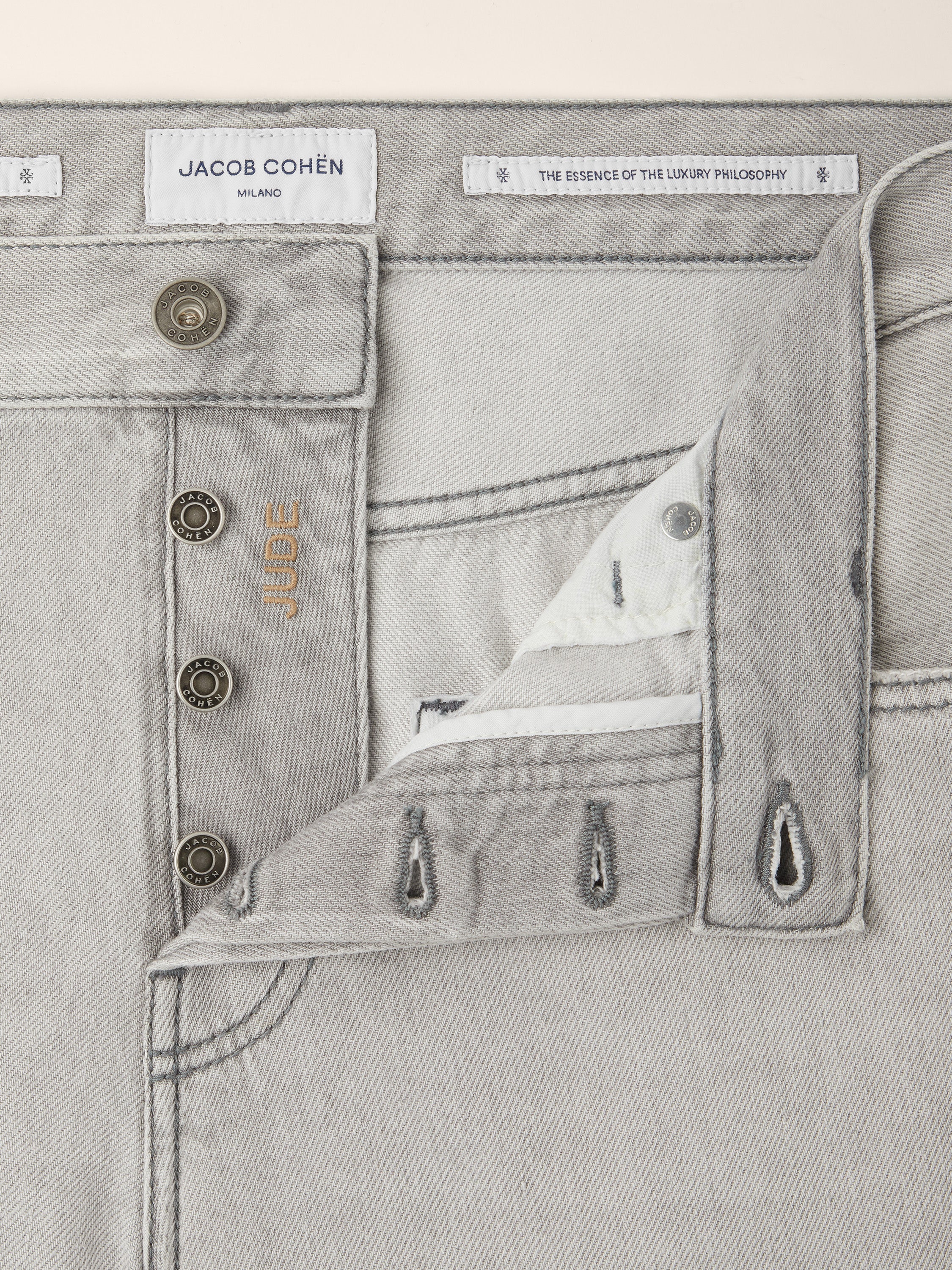 Jude – Jeans in in Cotton and Lyocell Denim - Image 5