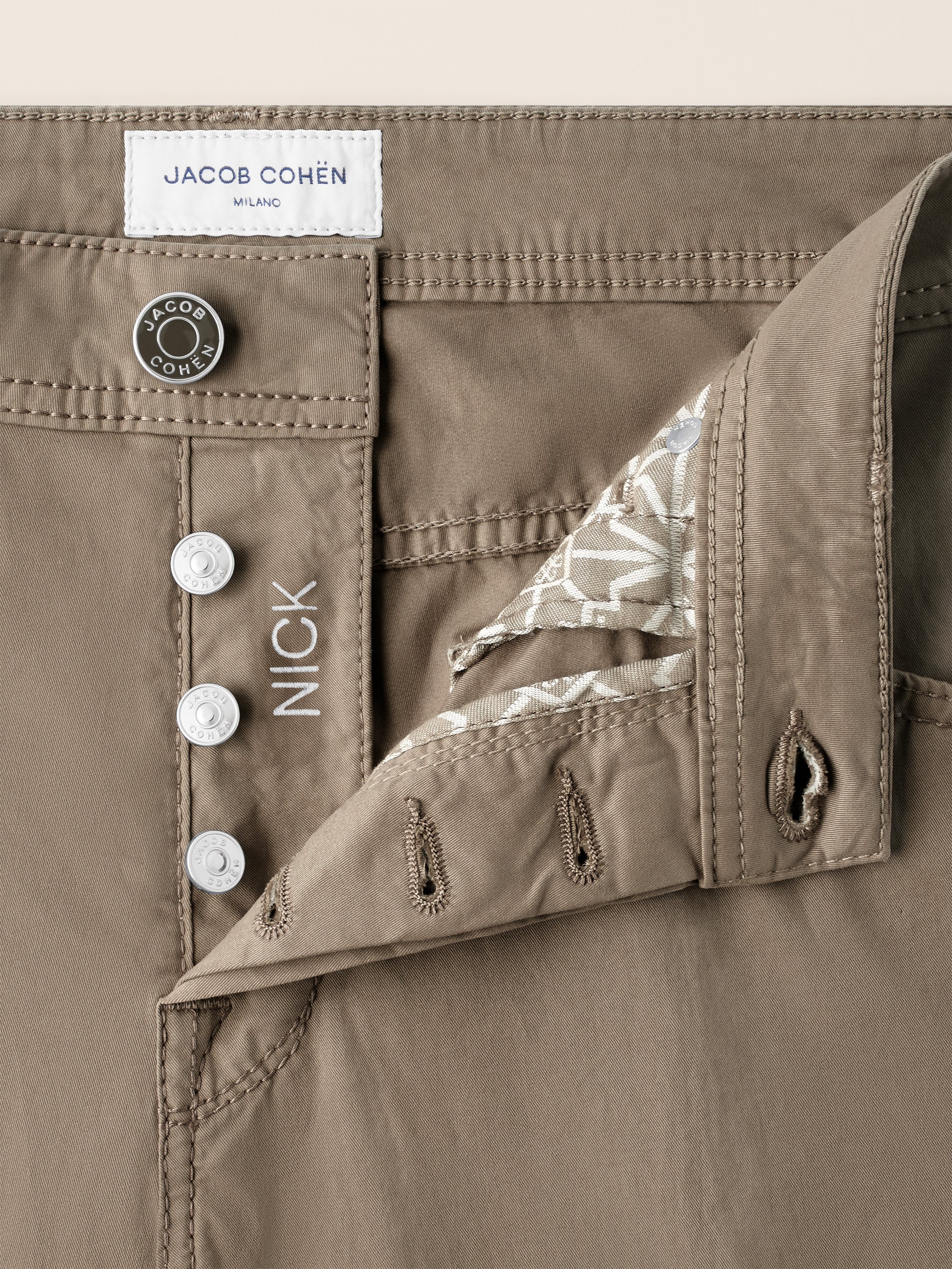 Nick - Pants in Stretch Gabardine - Image 4