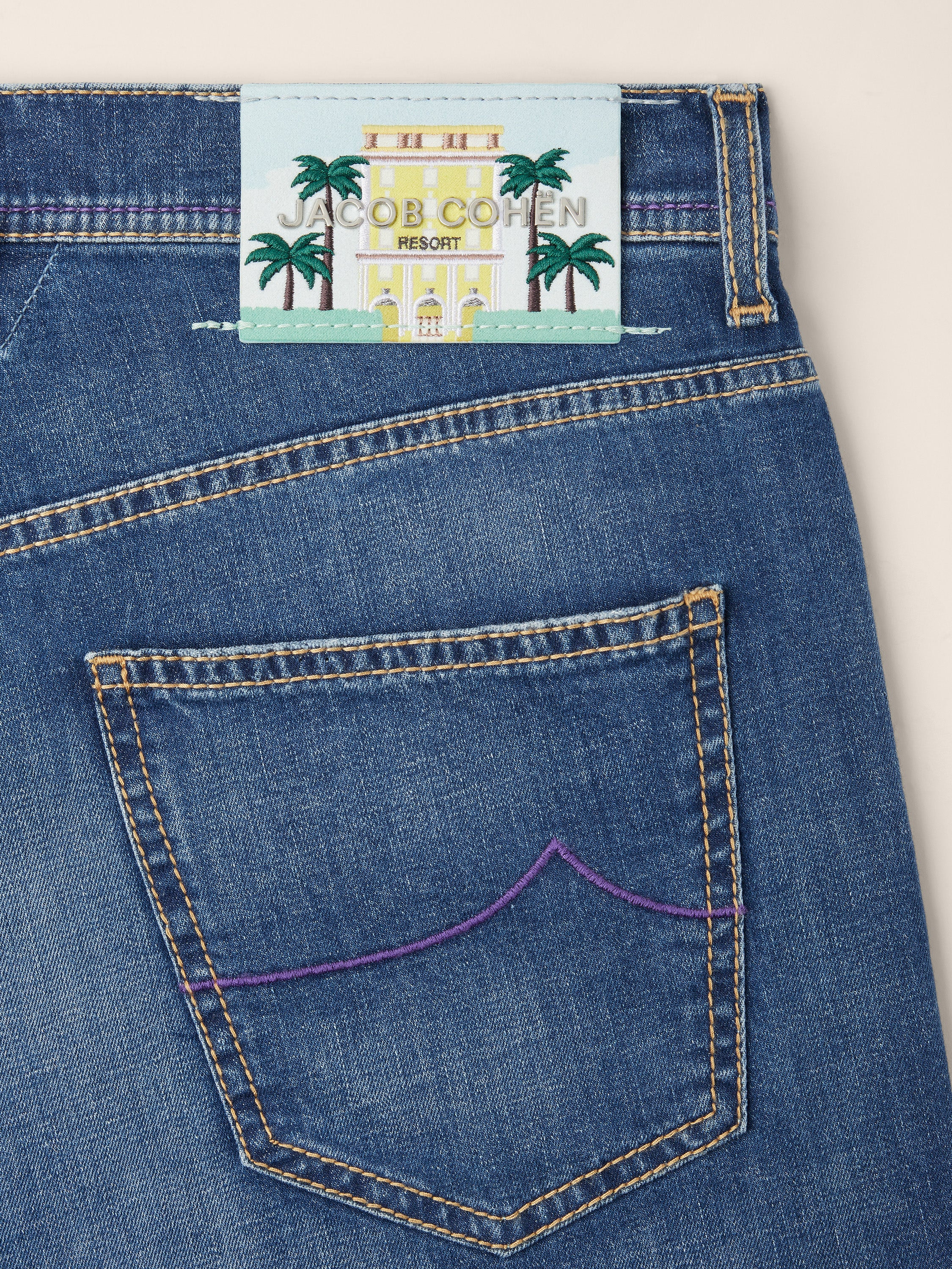Nicolas – Bermuda in Cotton and Linen Stretch Denim - Image 2