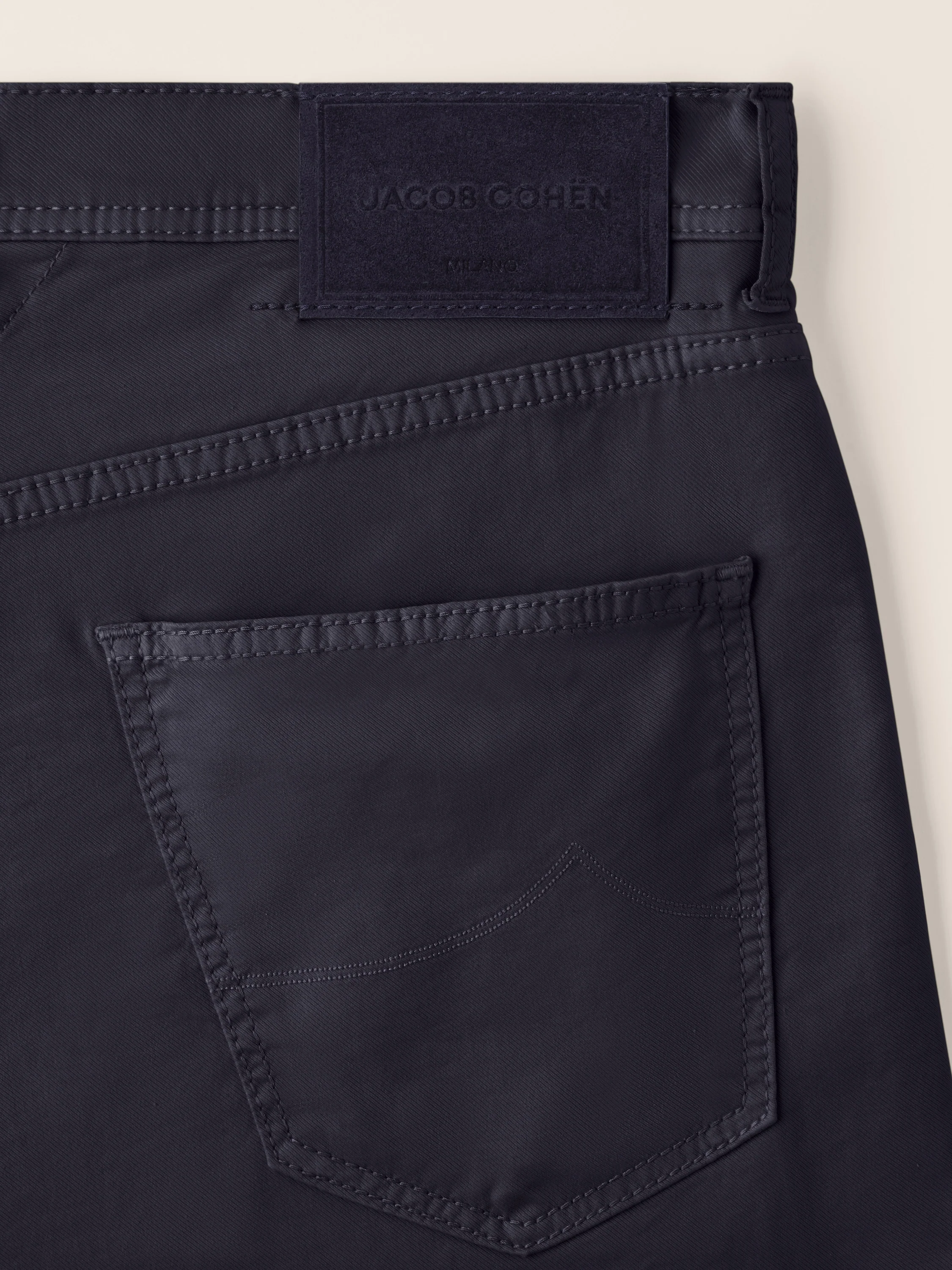 Nicolas – Bermudas in stretch twill - Image 3