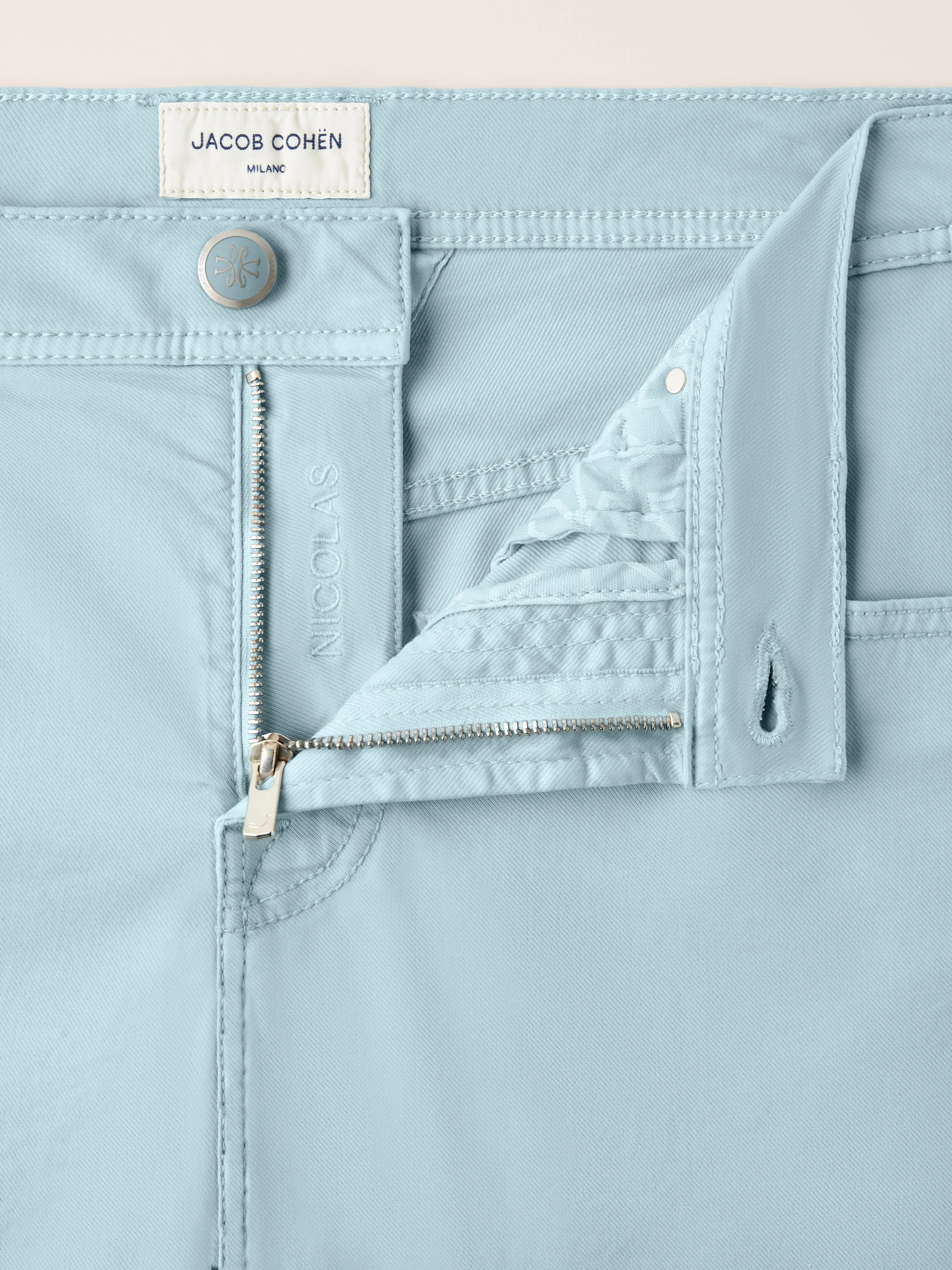 Nicolas – Bermudas in stretch twill - Image 4