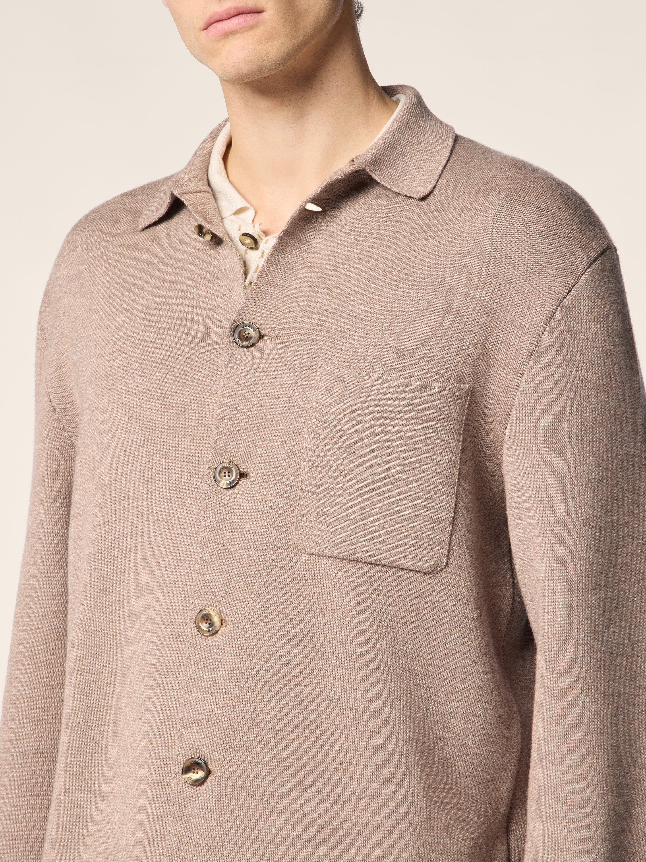 Shirt-Style Cardigan in Wool and Silk - Image 4