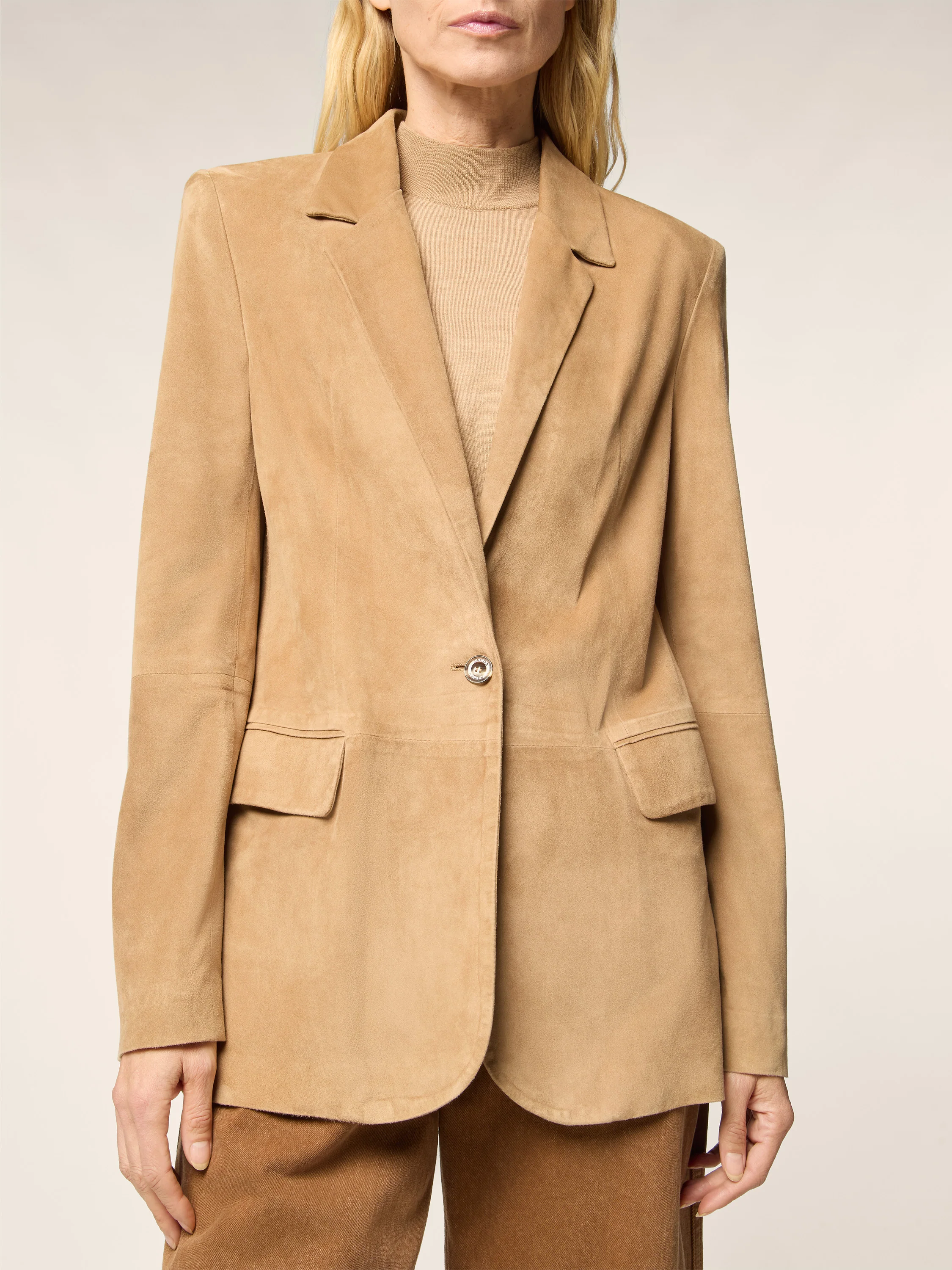 Light Suede Blazer - Image 4