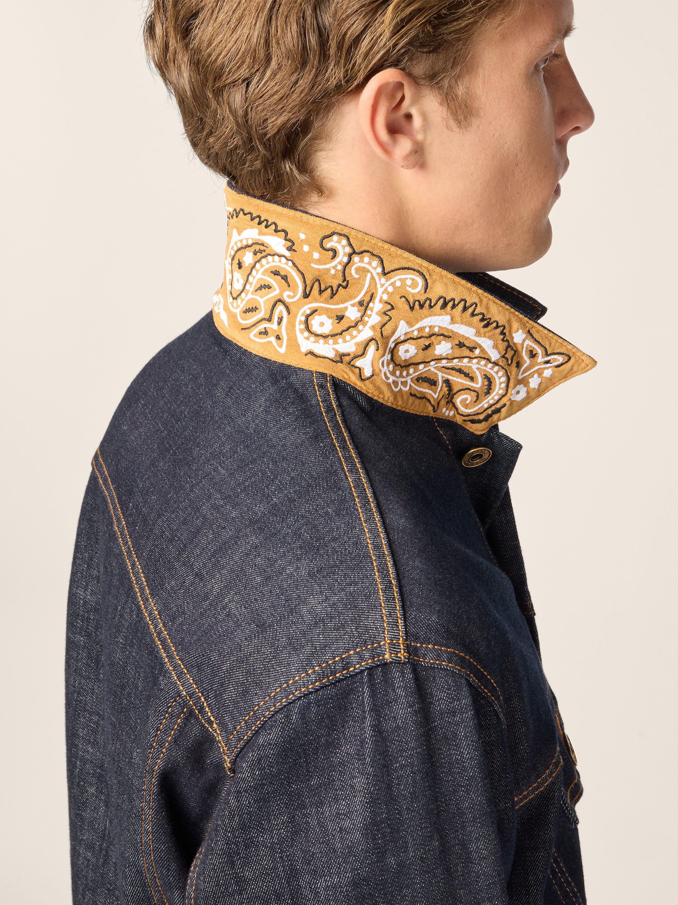 Trucker Jacket in Stretch Denim - Image 5