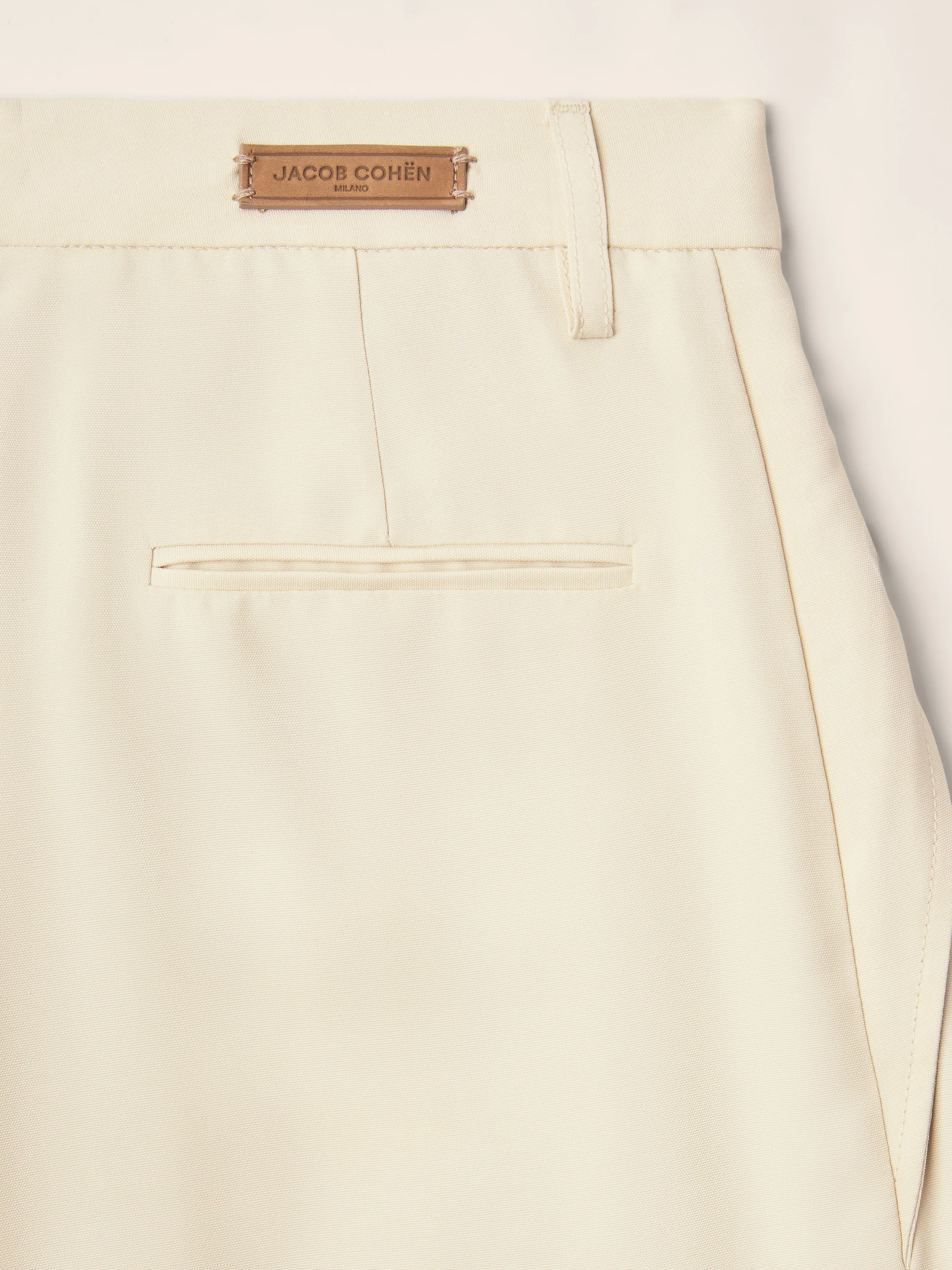 Vicky – Pants in Viscose-Silk Canvas - Image 4